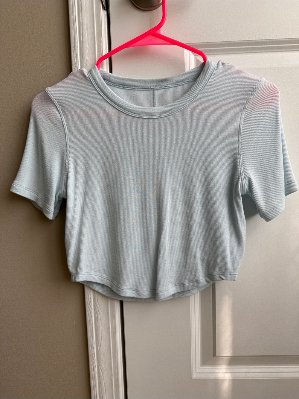 Lululemon light blue crop tee